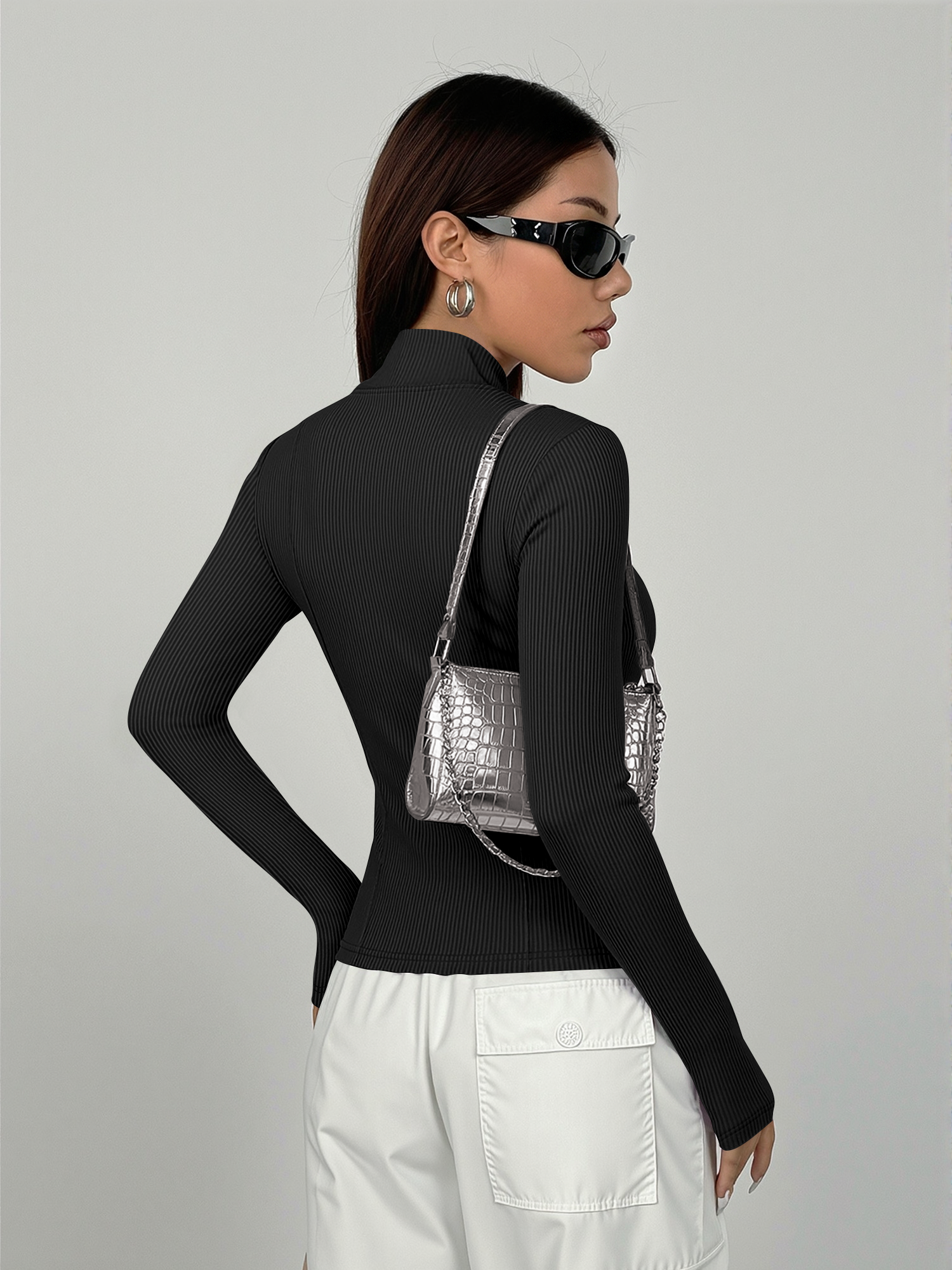 Everyday Ribbed High Neck Zip- - Coffee & Tea Collective reseña y precio