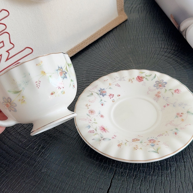 Gold-drawing Floral Print Coff - Coffee Tea Drawing reseña y precio